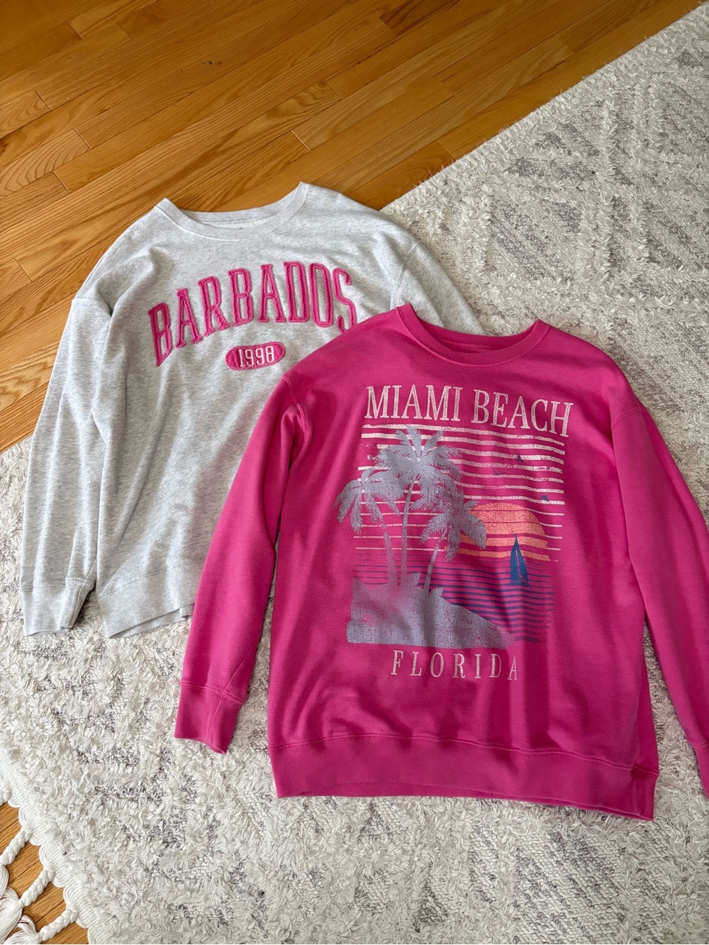 Hollister Pullover Crewneck Duo
